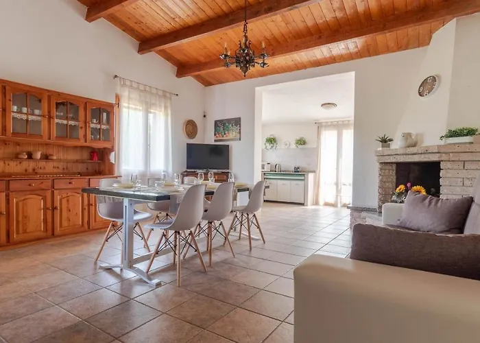 Luisa - Your In Sardinia * Σάσαρι